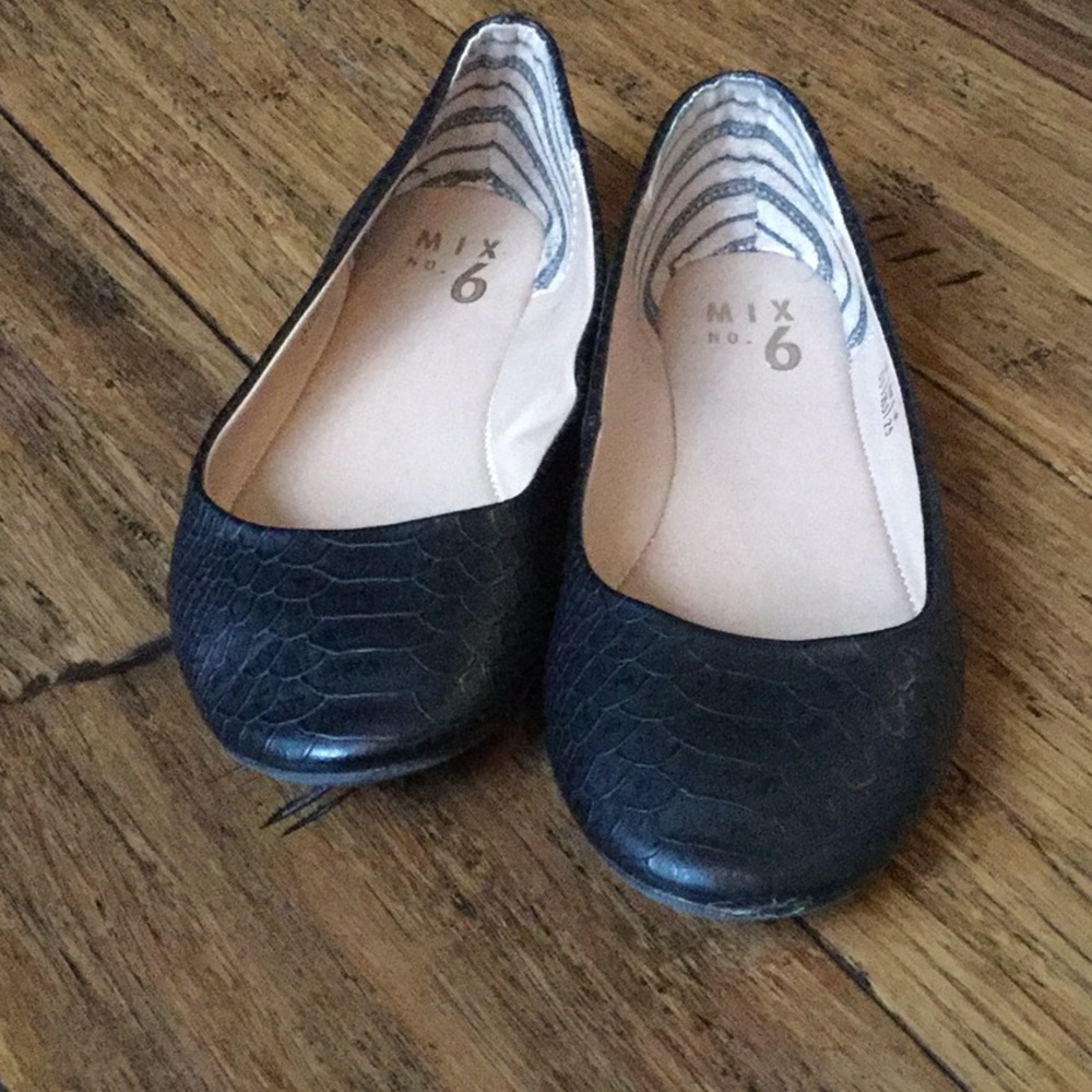 Mix no. 6 flats
